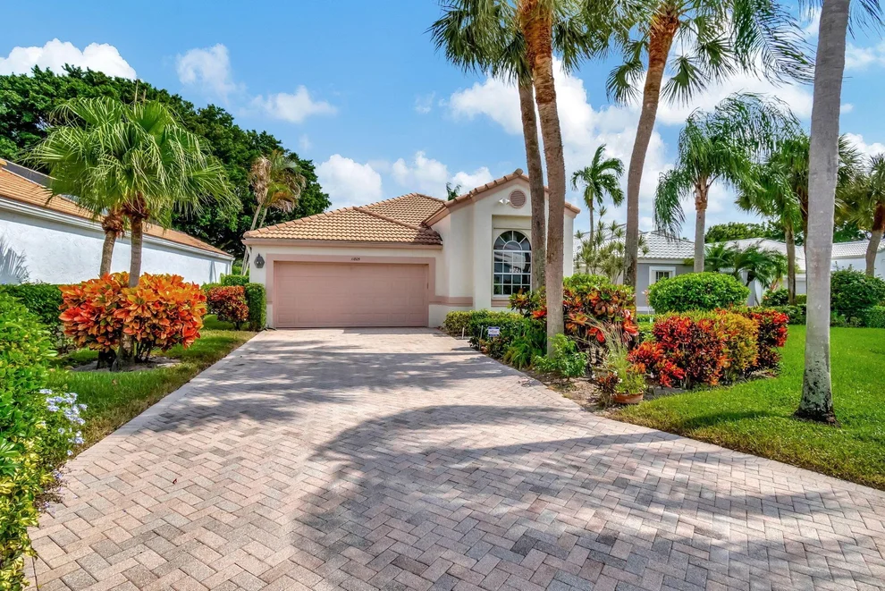 Unit for sale at 11805 Fountainside Circle, Boynton Beach, FL 33437