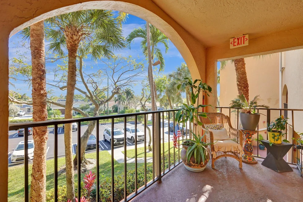 Unit for sale at 755 Dotterel Road, Delray Beach, FL 33444