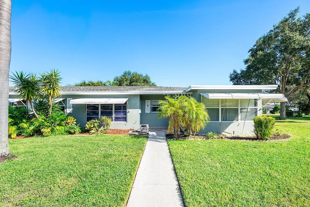 Unit for sale at 902 South Drive, Delray Beach, FL 33445