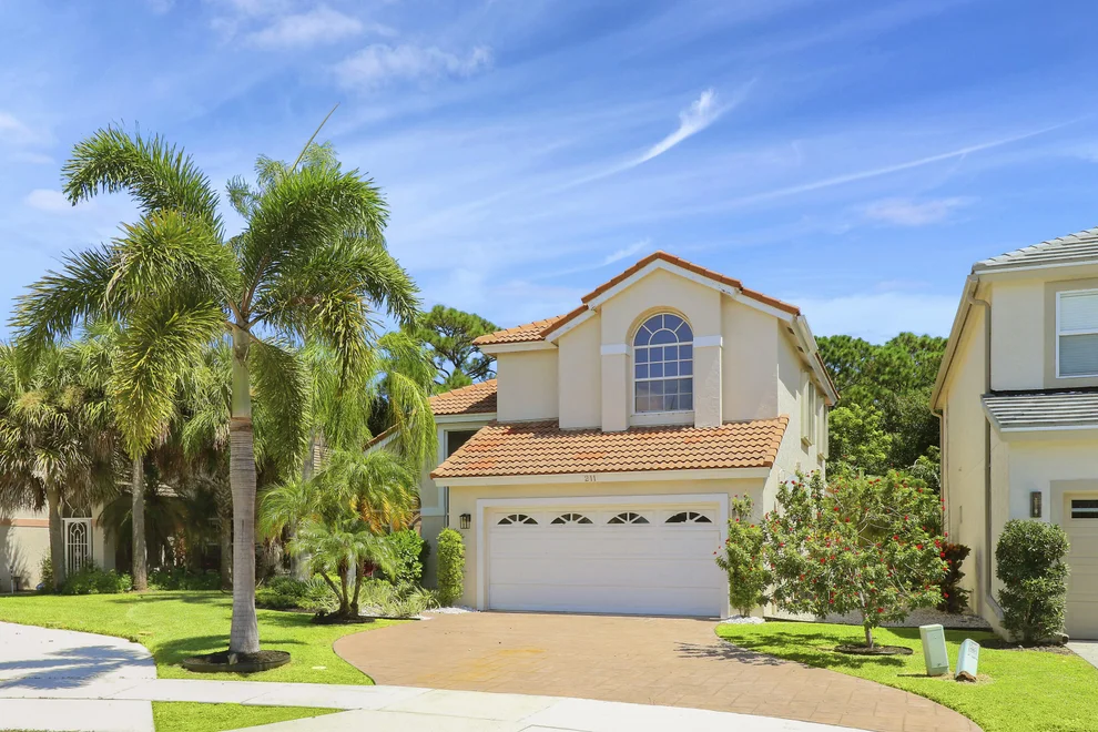 Unit for sale at 211 Pennock Trace Drive, Jupiter, FL 33458