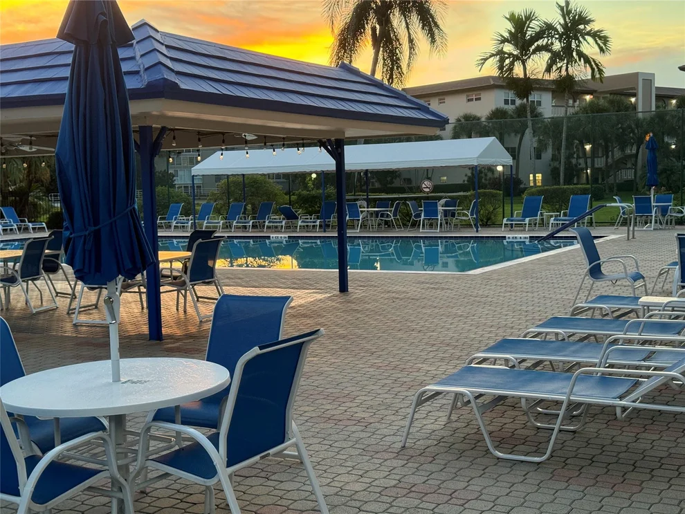Unit for sale at 3201 Portofino Point, Coconut Creek, FL 33066