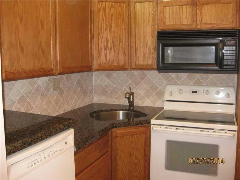 Unit for sale at 2711 NW 104th Avenue, Sunrise, FL 33322