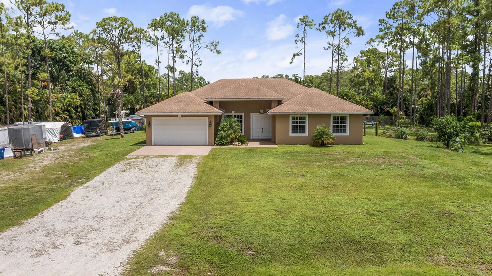 Unit for sale at 15807 83rd Lane N, The Acreage, FL 33470
