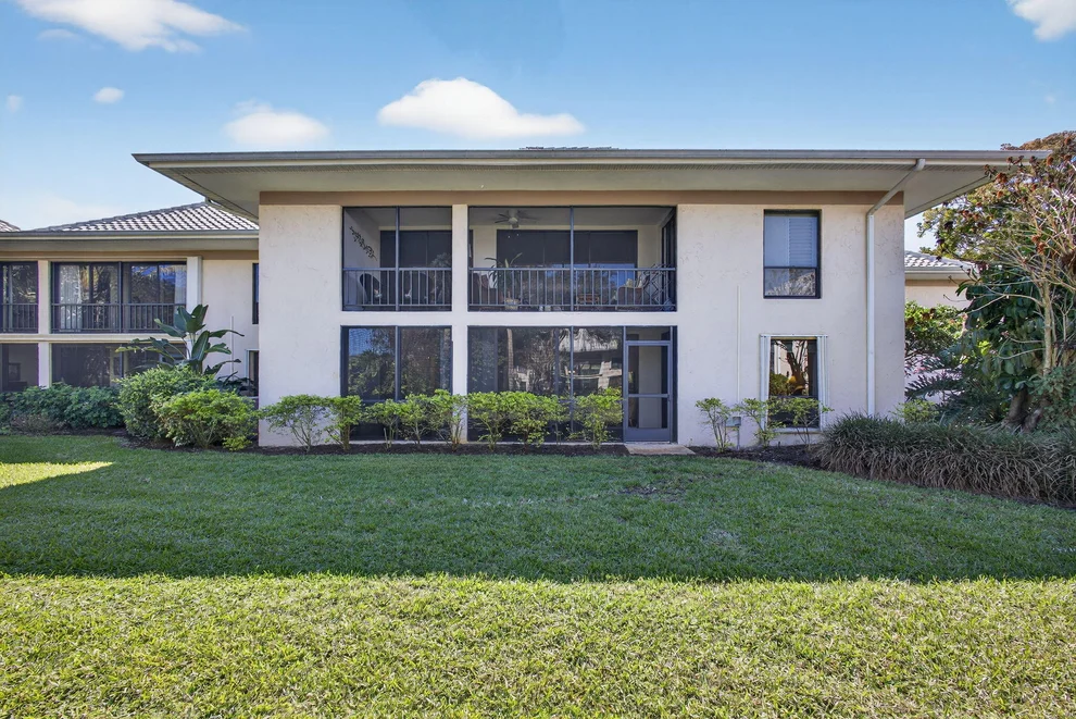 Unit for sale at 14 SE Turtle Creek Drive, Jupiter, FL 33469