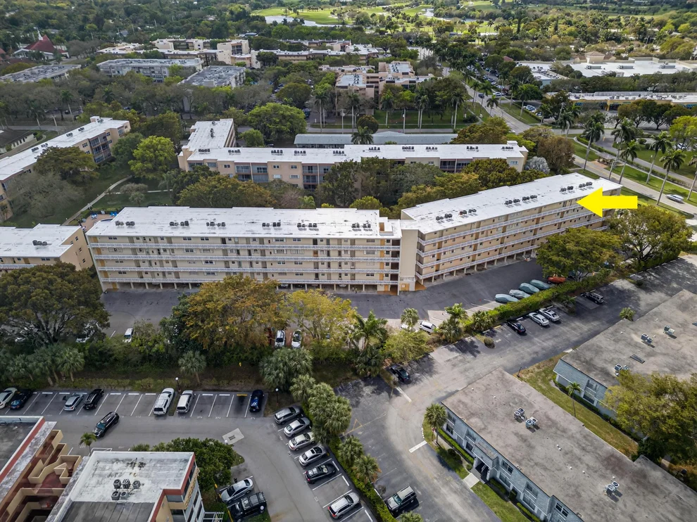 Unit for sale at 6731 Cypress Road, Plantation, FL 33317