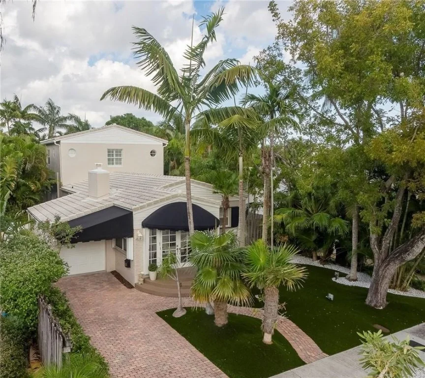 Unit for sale at 1625 NE 5th Court, Fort Lauderdale, FL 33301