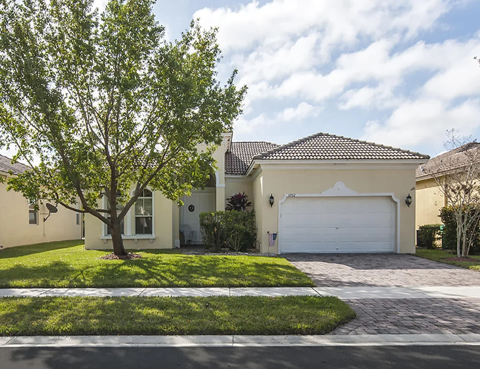 Unit for sale at 5952 Spanish River Road, Fort Pierce, FL 34951