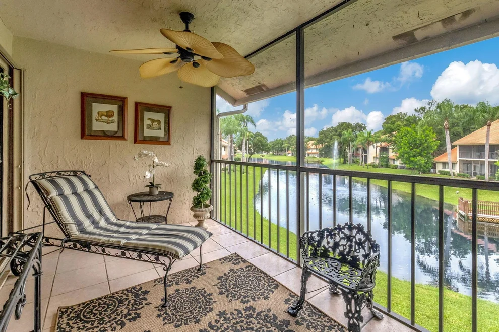 Unit for sale at 5731 Coach House Circle, Boca Raton, FL 33486