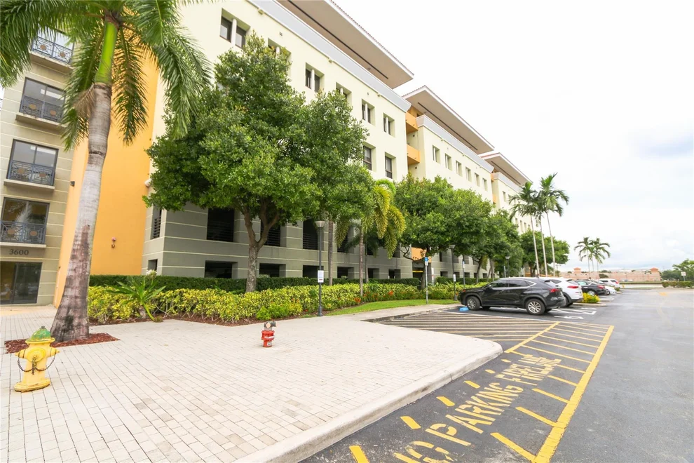 Unit for sale at 3600 Red, Miramar, FL 33025