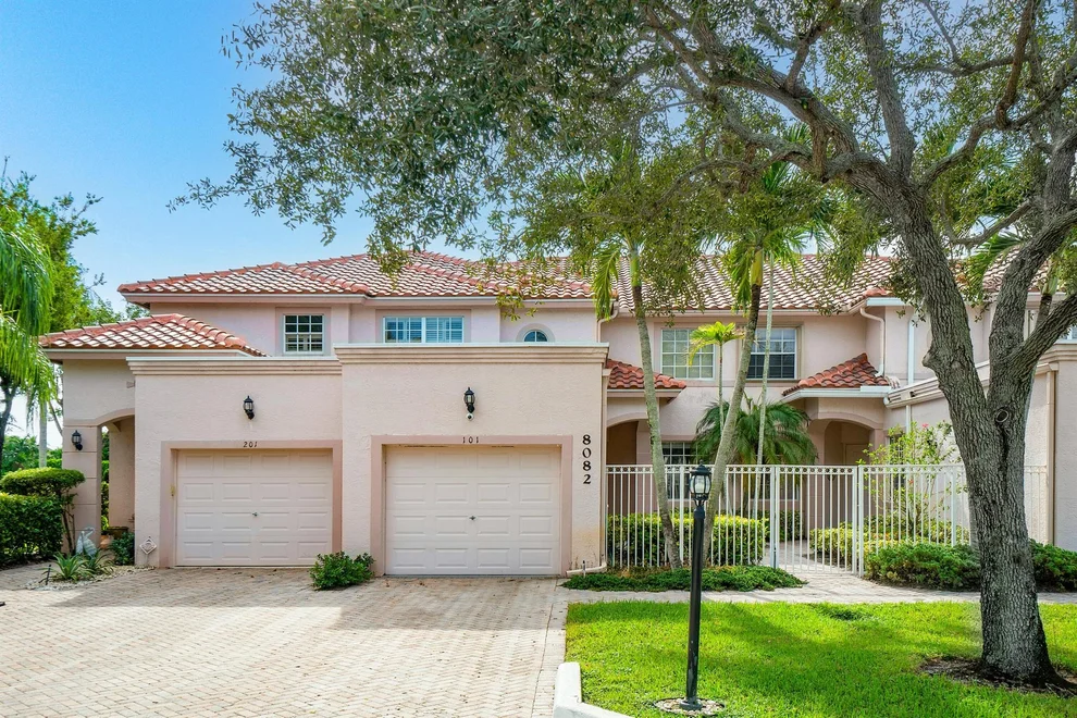 Unit for sale at 8082 Aberdeen Drive, Boynton Beach, FL 33472