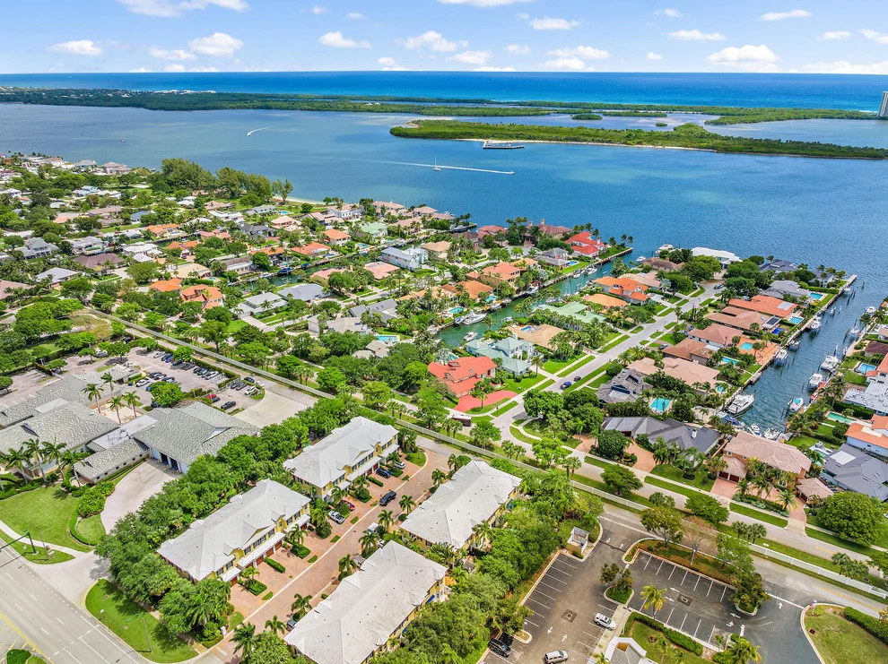 Unit for sale at 209 Mariner Court, North Palm Beach, FL 33408
