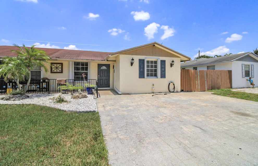 Unit for sale at 5211 Cannon Way, West Palm Beach, FL 33415