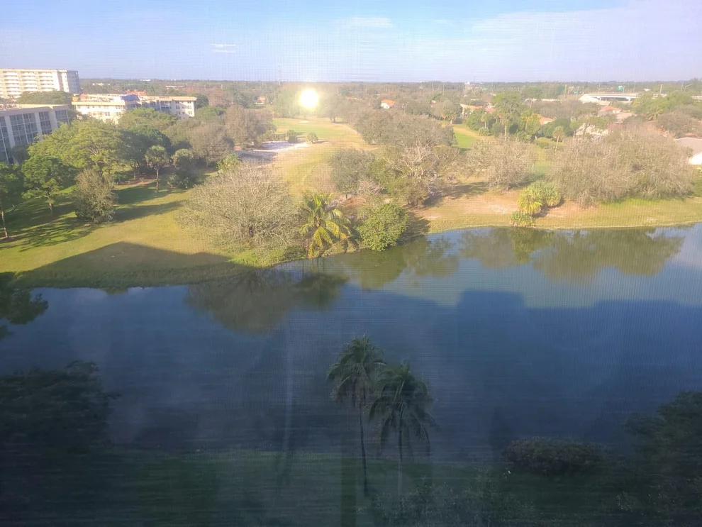 Unit for sale at 3499 Oaks Way, Pompano Beach, FL 33069