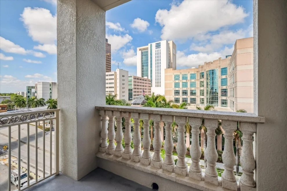 Unit for sale at 511 SE 5th Avenue, Fort Lauderdale, FL 33301