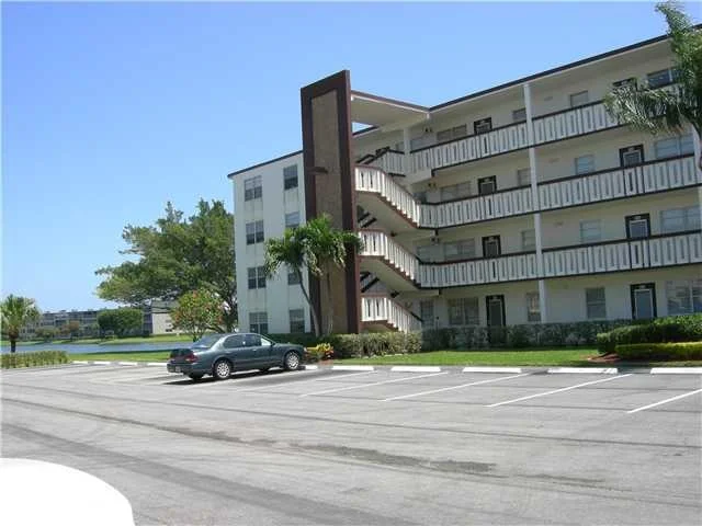 Unit for sale at 3033 Rexford B, Boca Raton, FL 33434