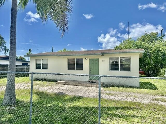 Unit for sale at 5320 SW 25th Court, West Park, FL 33023