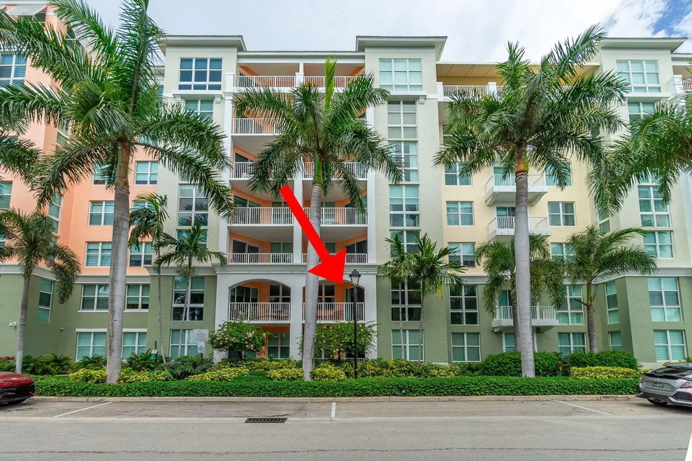 Unit for sale at 804 E Windward Way, Lantana, FL 33462