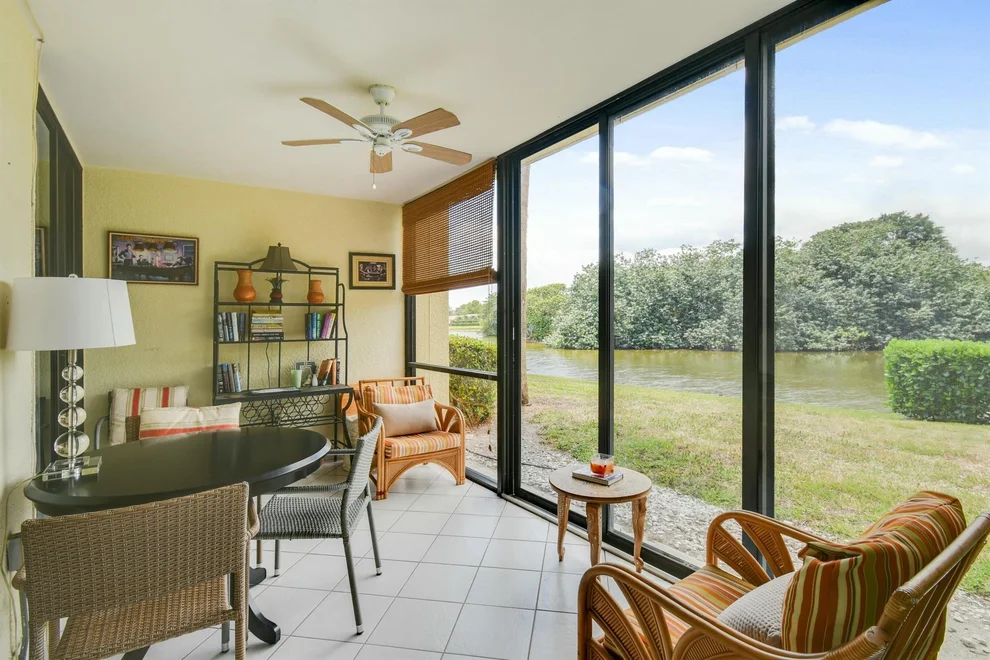 Unit for sale at 5250 Woodland Lakes Drive, Palm Beach Gardens, FL 33418