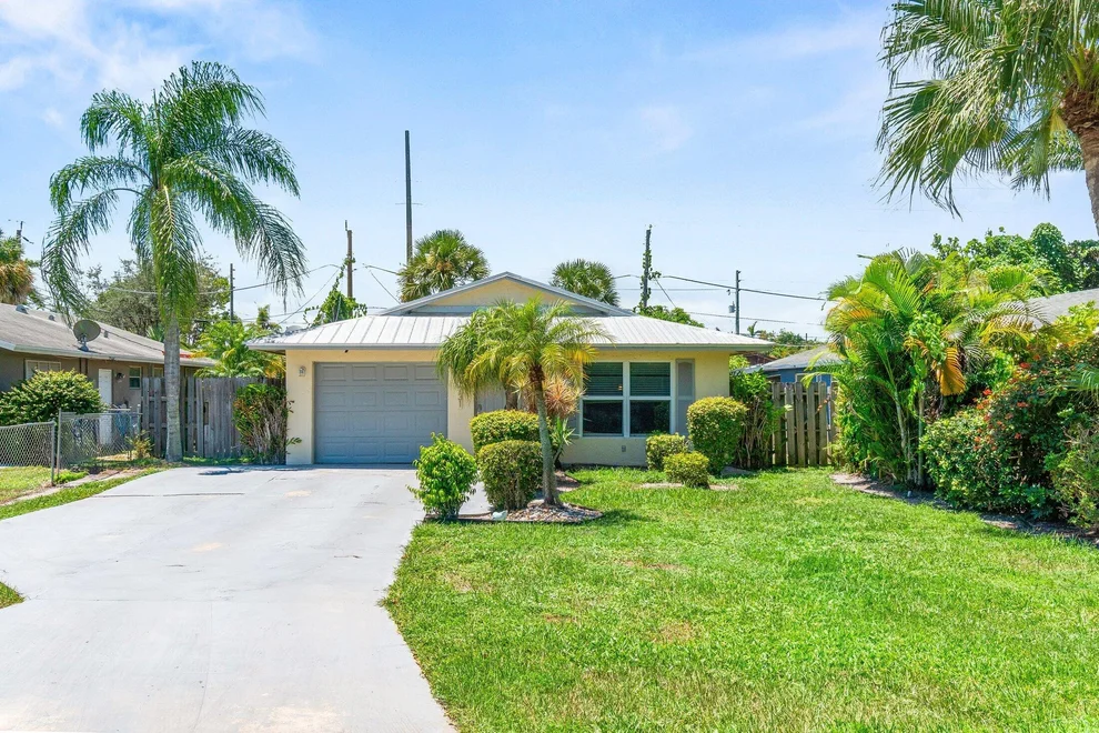Unit for sale at 7731 4th Terrace, Lake Worth, FL 33463