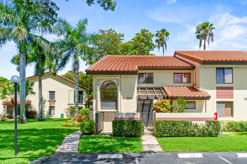Unit for sale at 10263 N Circle Lake Drive, Boynton Beach, FL 33437