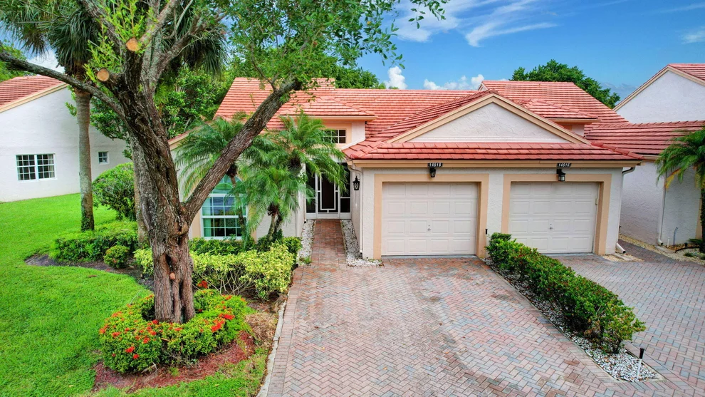 Unit for sale at 14518 Via Royale, Delray Beach, FL 33446