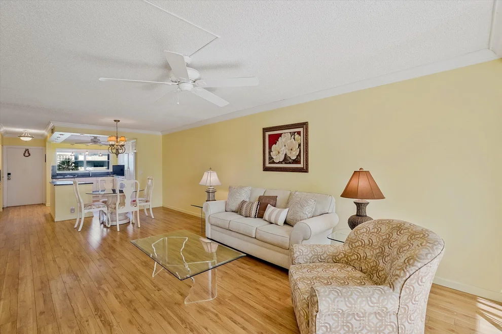 Unit for sale at 2014 S Federal Highway, Boynton Beach, FL 33435