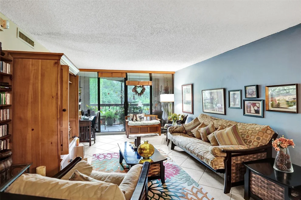 Unit for sale at 8415 Forest Hills Drive, Coral Springs, FL 33065