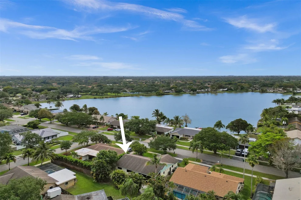 Unit for sale at 11745 SW 53rd Place, Cooper City, FL 33330