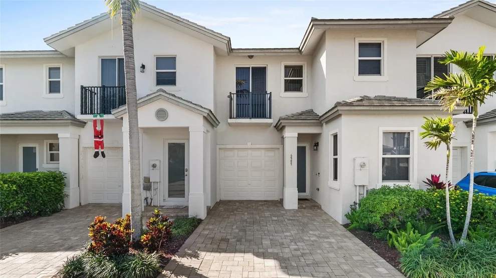 Unit for sale at 6989 Pines Circle, Coconut Creek, FL 33073