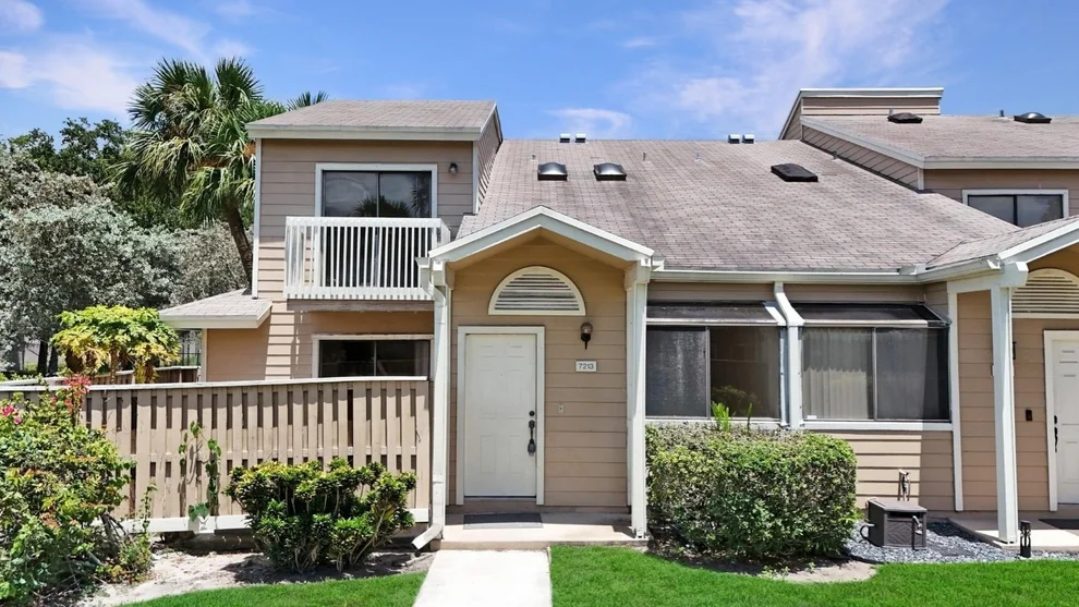 Unit for sale at 7213 Sportsmans Drive, North Lauderdale, FL 33068