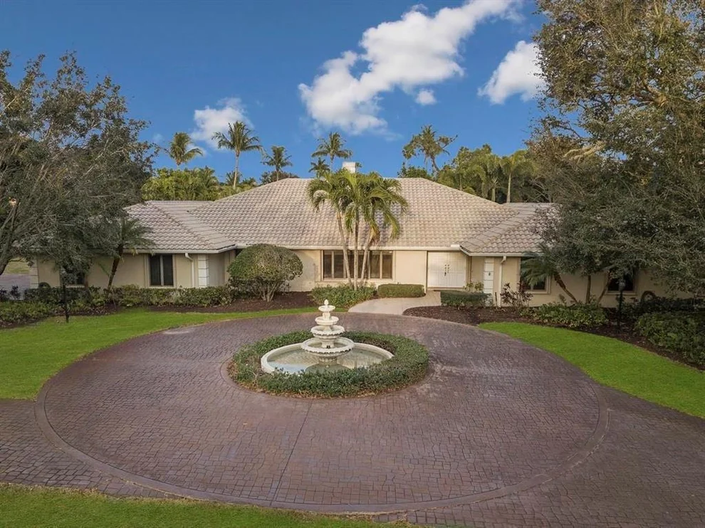 Unit for sale at 10300 Prestwick Road, Boynton Beach, FL 33436