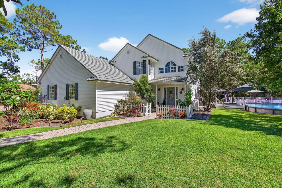 Unit for sale at 13884 71st Place N, West Palm Beach, FL 33412