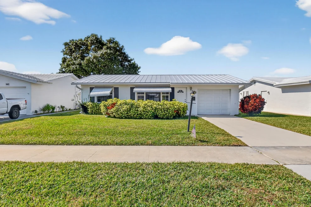 Unit for sale at 1904 SW Golf Lane, Boynton Beach, FL 33426