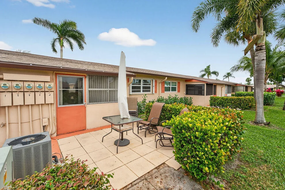 Unit for sale at 2971 W Crosley Drive, West Palm Beach, FL 33415