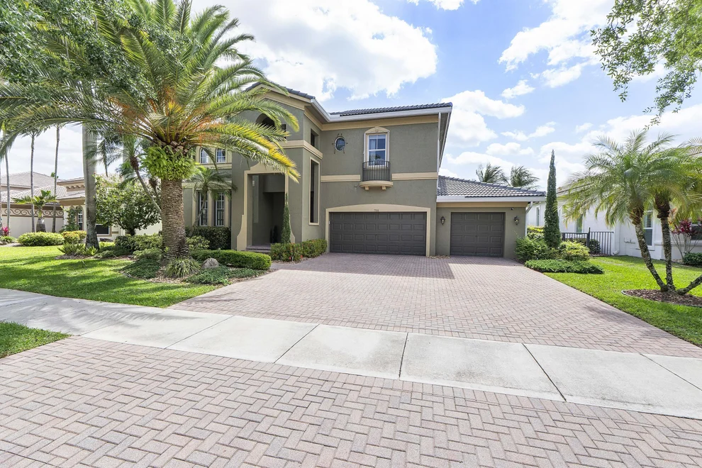 Unit for sale at 7508 NW 117th Lane, Parkland, FL 33076