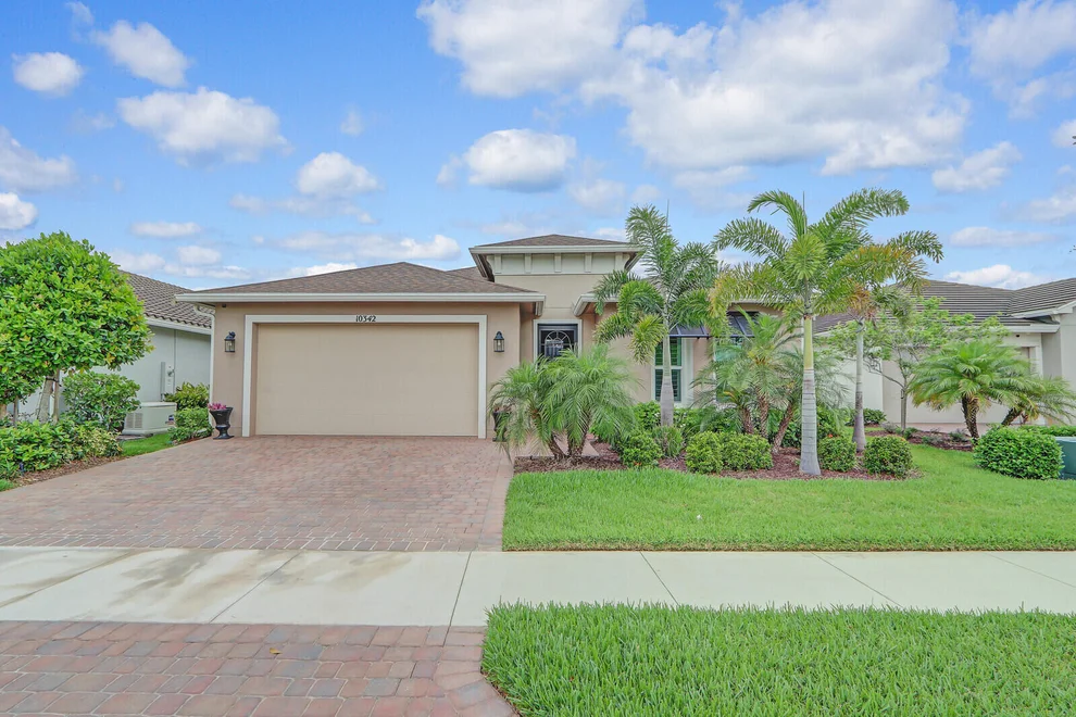 Unit for sale at 10342 SW Ligustrum Drive, Port St Lucie, FL 34987