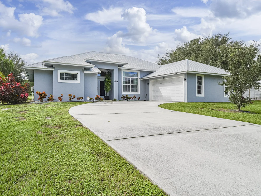Unit for sale at 1538 SW Abacus Avenue, Port St Lucie, FL 34953