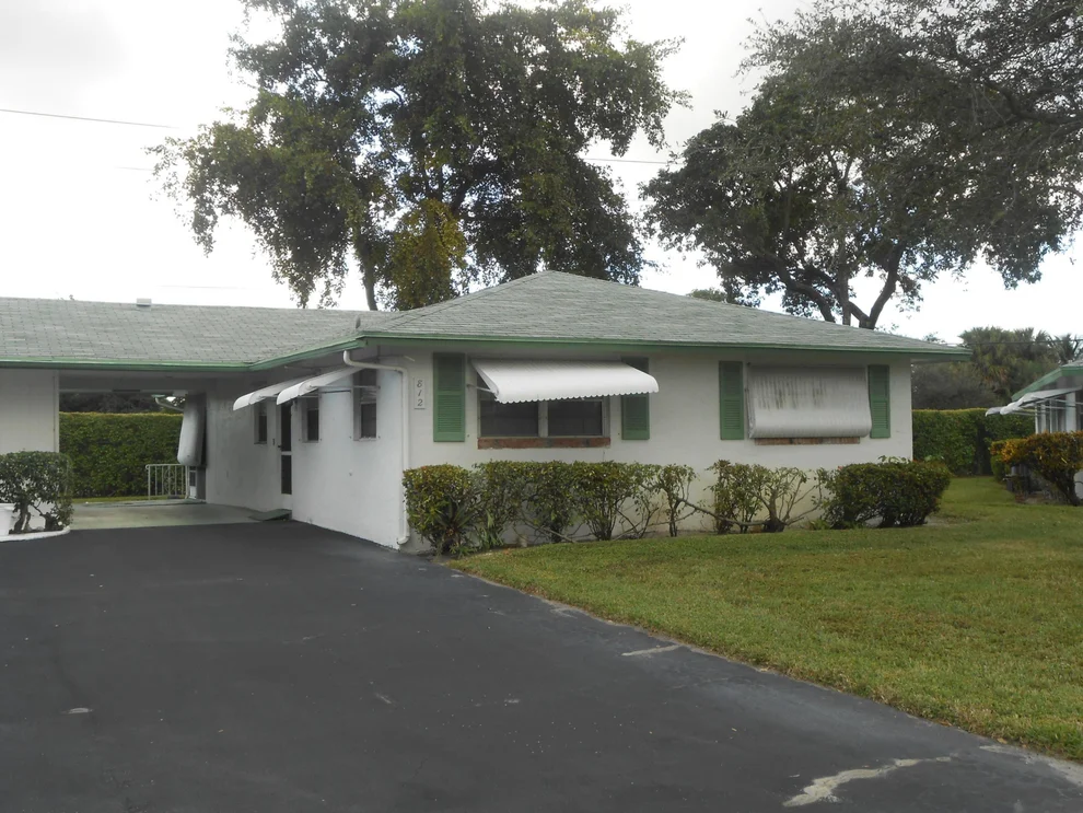 Unit for sale at 812 Meadowlark Lane, Delray Beach, FL 33445