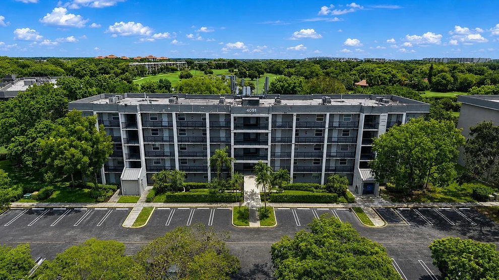 Unit for sale at 4091 Cypress Reach Court, Pompano Beach, FL 33069