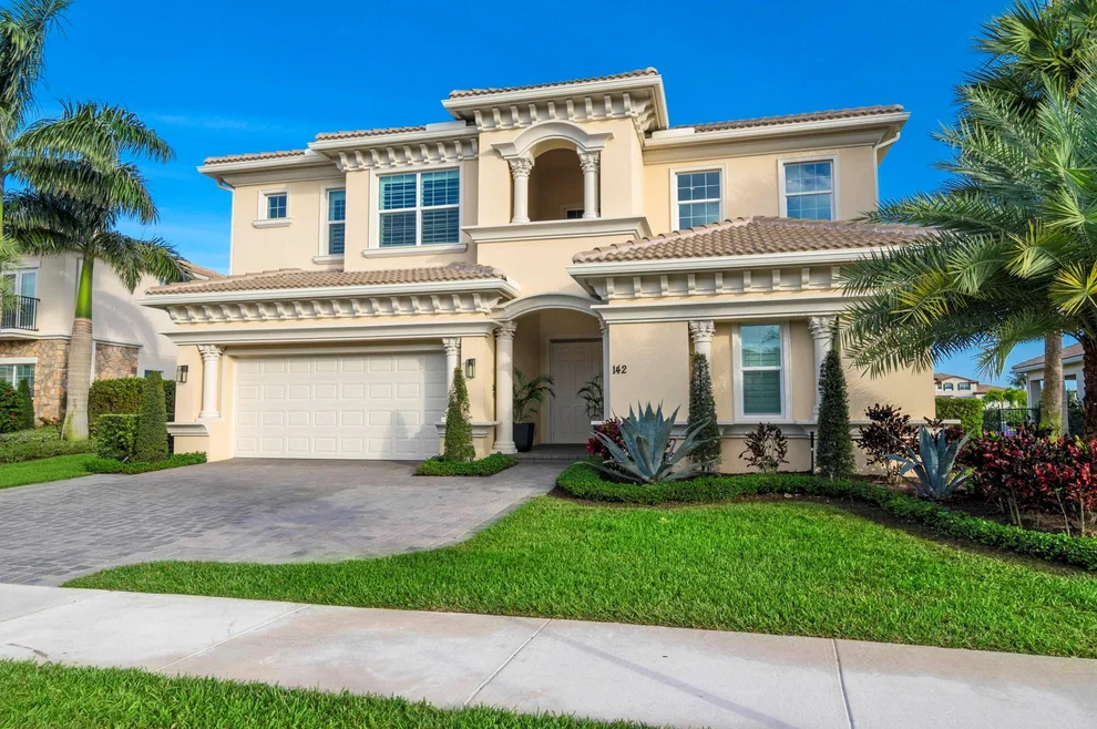 Unit for sale at 142 Sonata Drive, Jupiter, FL 33478