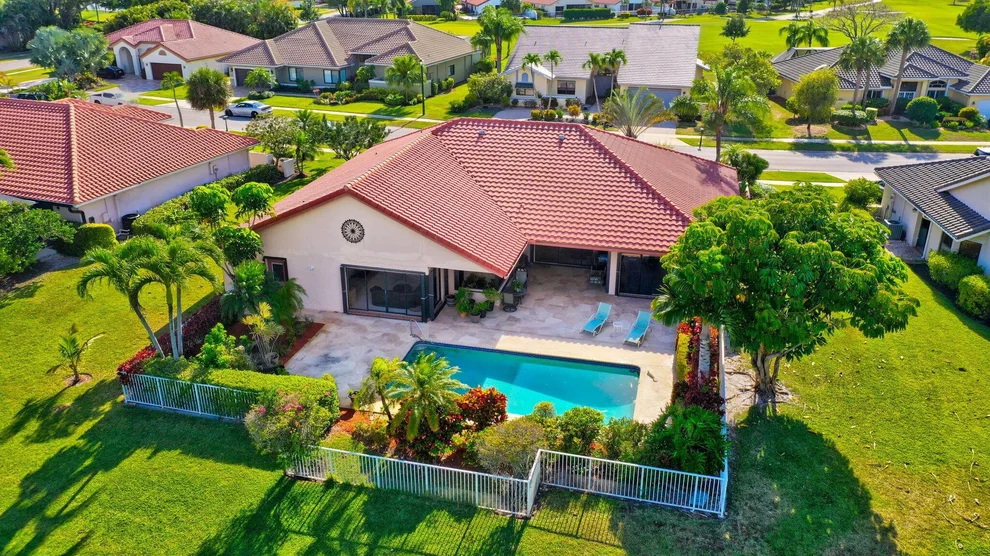 Unit for sale at 11362 Boca Woods Lane, Boca Raton, FL 33428