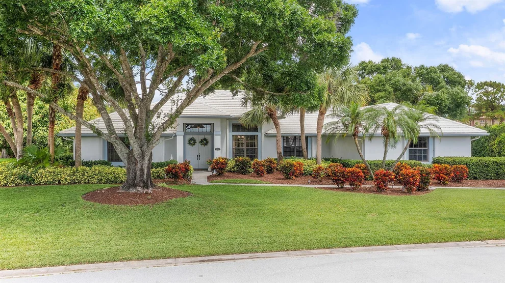 Unit for sale at 756 SW Pelican Cove, Port St Lucie, FL 34986