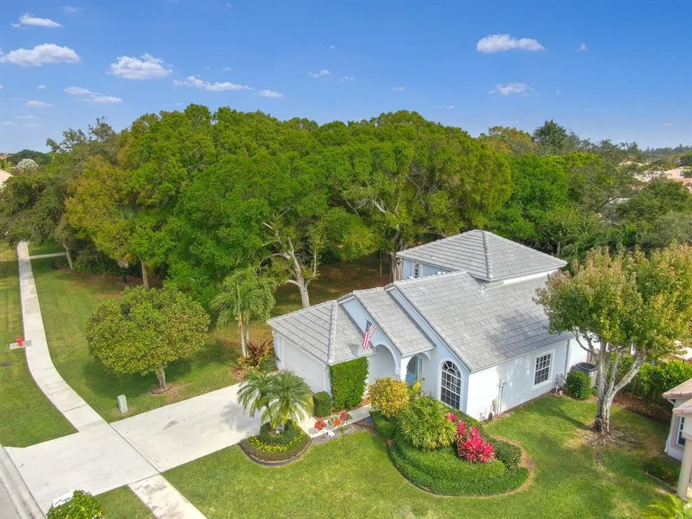 Unit for sale at 1866 Oak Berry Circle, Wellington, FL 33414