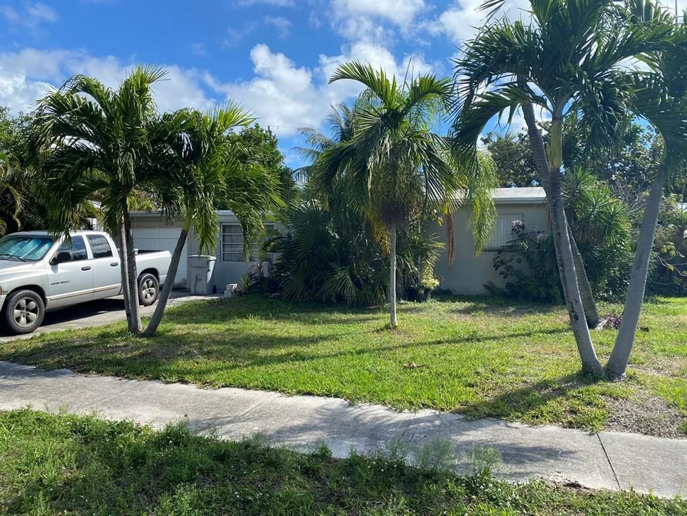 Unit for sale at 2600 NE 15th Avenue, Pompano Beach, FL 33064