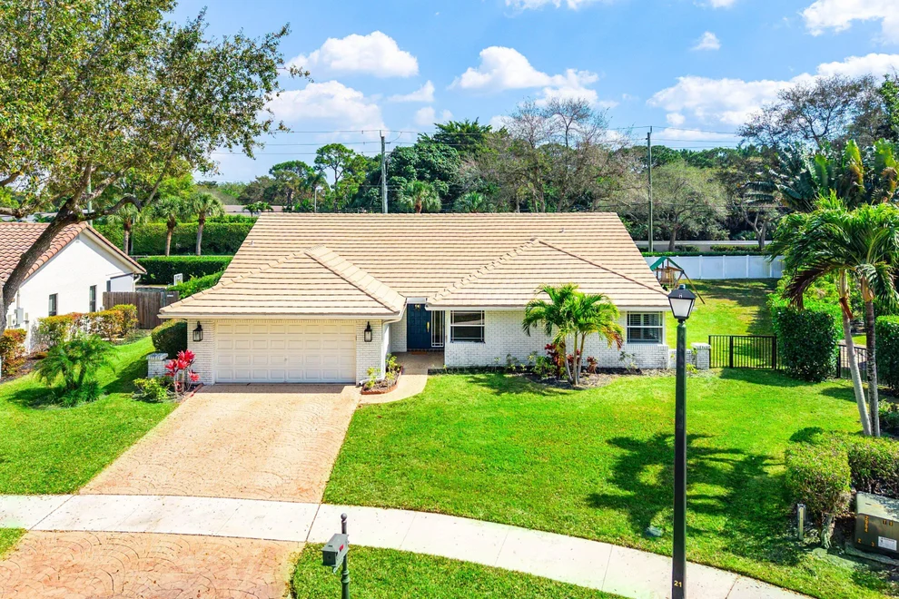 Unit for sale at 3830 NW 25th Way, Boca Raton, FL 33434