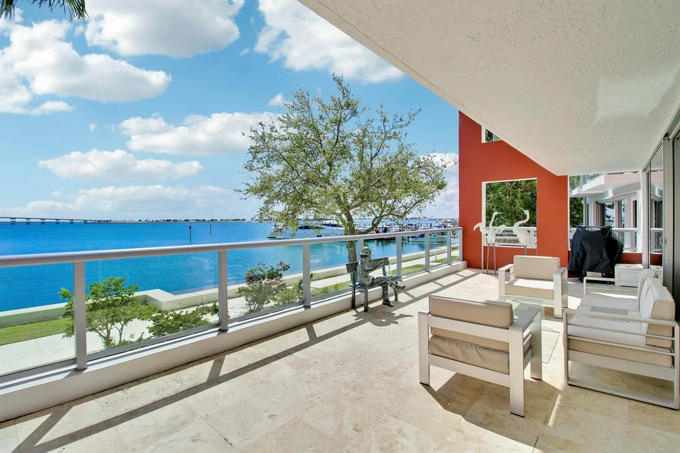 Unit for sale at 1541 Brickell Avenue, Miami, FL 33129