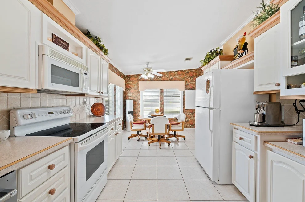 Unit for sale at 6005 Daiquiri Bay, Boynton Beach, FL 33436