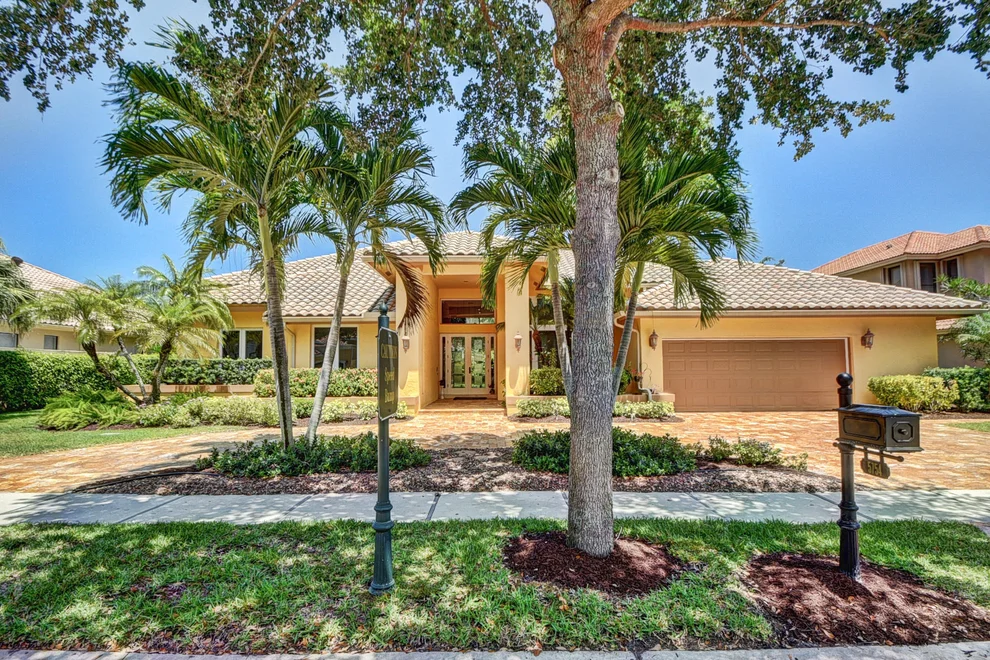 Unit for sale at 5754 Hamilton Way, Boca Raton, FL 33496
