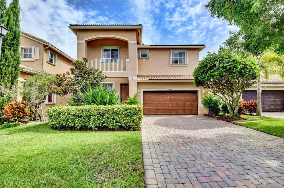Unit for sale at 4291 N Magnolia Circle, Delray Beach, FL 33445