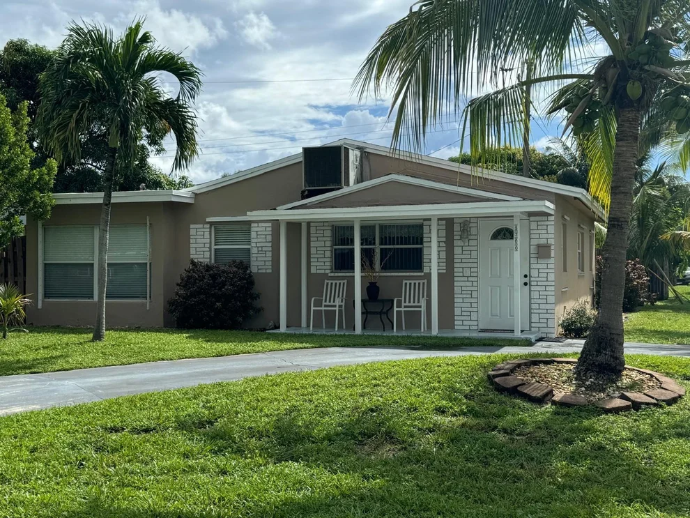 Unit for sale at 5700 NE 6th Terrace, Fort Lauderdale, FL 33334